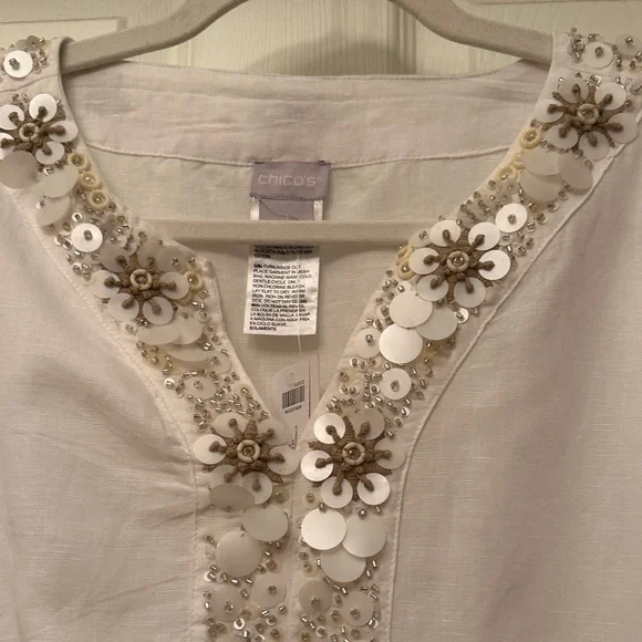 Chico's Ivory Tunic with Taupe and Silver Accents Size 1 - Picture 3 of 12